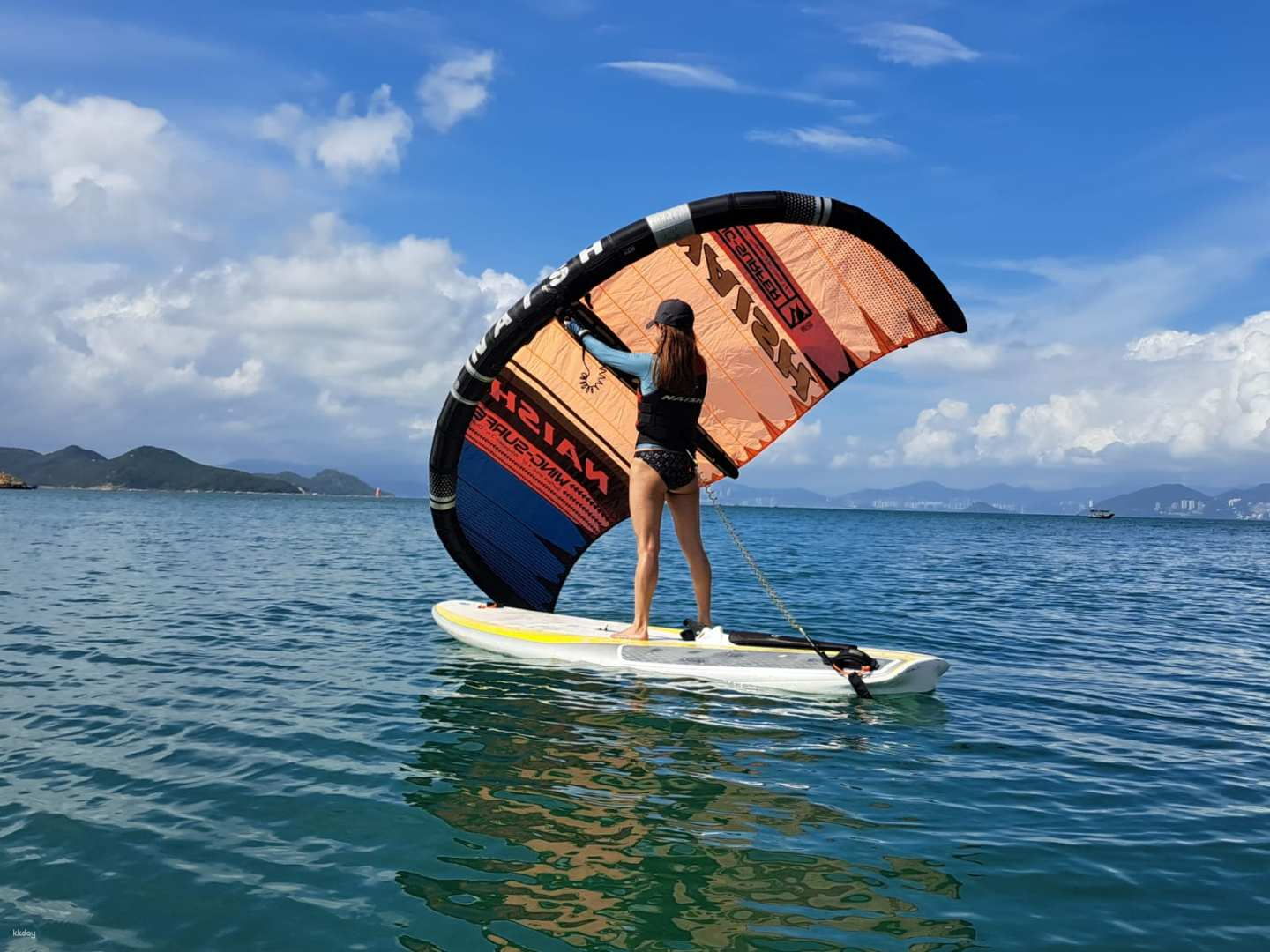 [A great place to go in summer] Cheung Chau Water Sports | Four hours of free play experience (includes stand-up board / canoe / floating mat / beach tennis) | hydrofoil 1-to-1 teaching | water cycling equipment rental | stand-up board SUP certificate Teaching courses - Photo 1 of 10